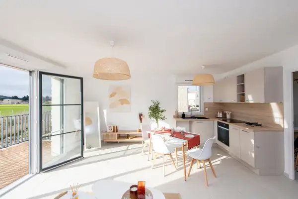 Maisons fenetre sur alpilles