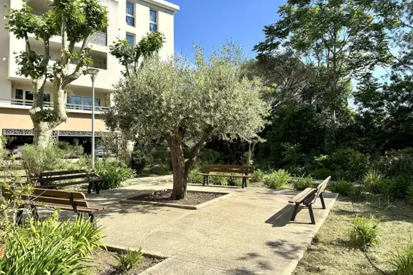 T3 dernier étage toulon sainte-musse