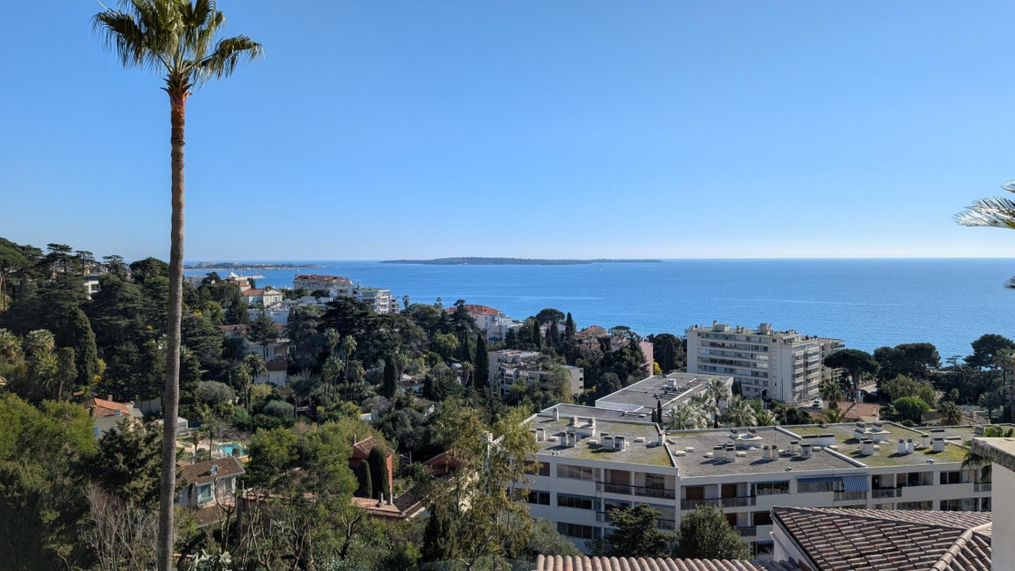Visuel du programme Cannes vue mer - la croix des gardes