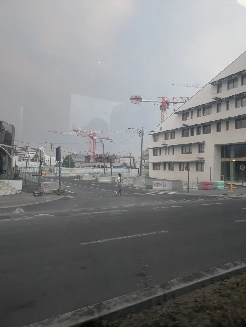 batiment B1 , 1er étage en cours