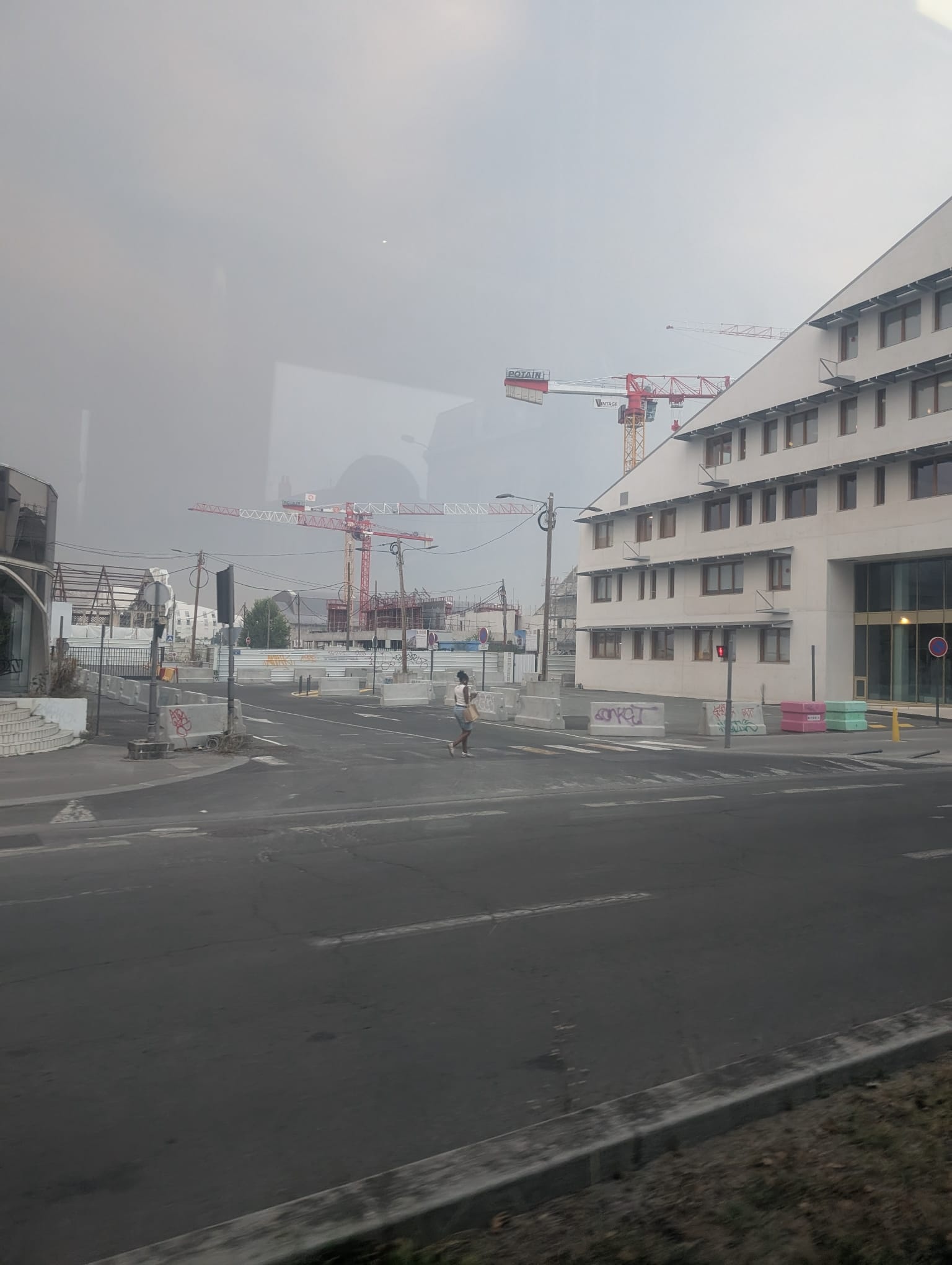 batiment B1 , 1er étage en cours